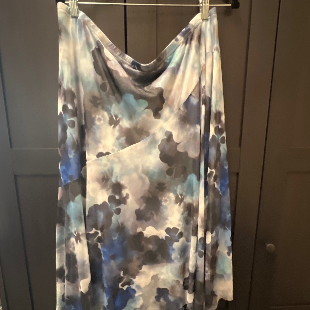 Handkerchief skirt